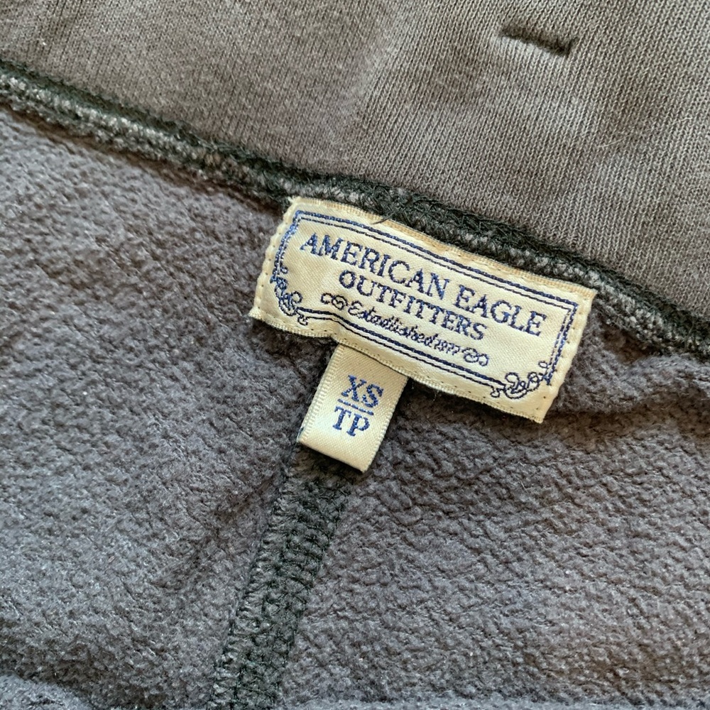 AE Sweatpants - Picture 3 of 3
